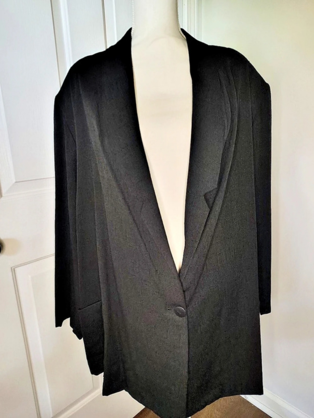 Main Street Classics Black Blazer Like New